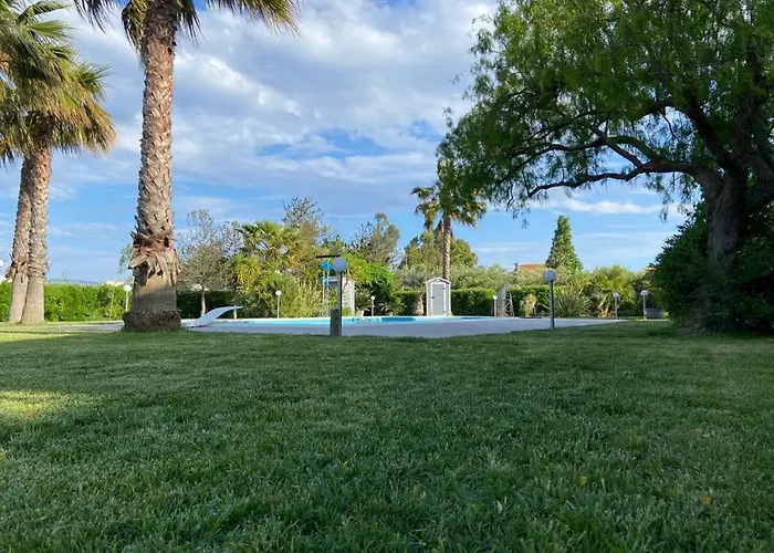 Rosella 2 - Con Piscina - 150 M Dal Mare *